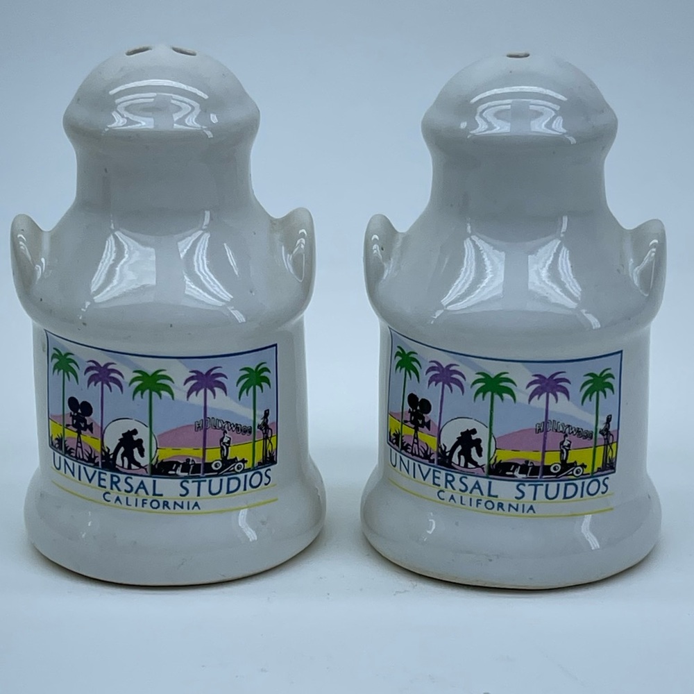 Vintage UNIVERSAL STUDIOS California White Salt & Pepper Shakers Milk Jug Can